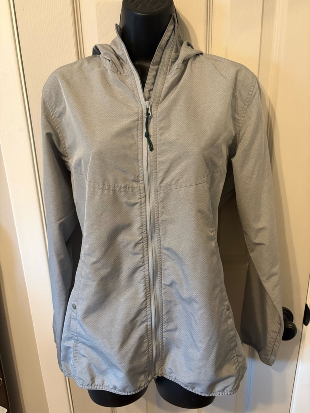 Herschel Pale Gray Women's Hooded light Jacket
